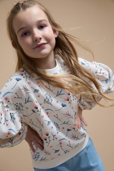 Sudadera Flores Colores Newness